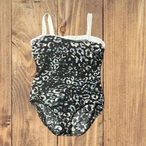 Miraclesuit Bold Leopard Print One-Piece Swimsuit Size 16 Resort Beach 650171